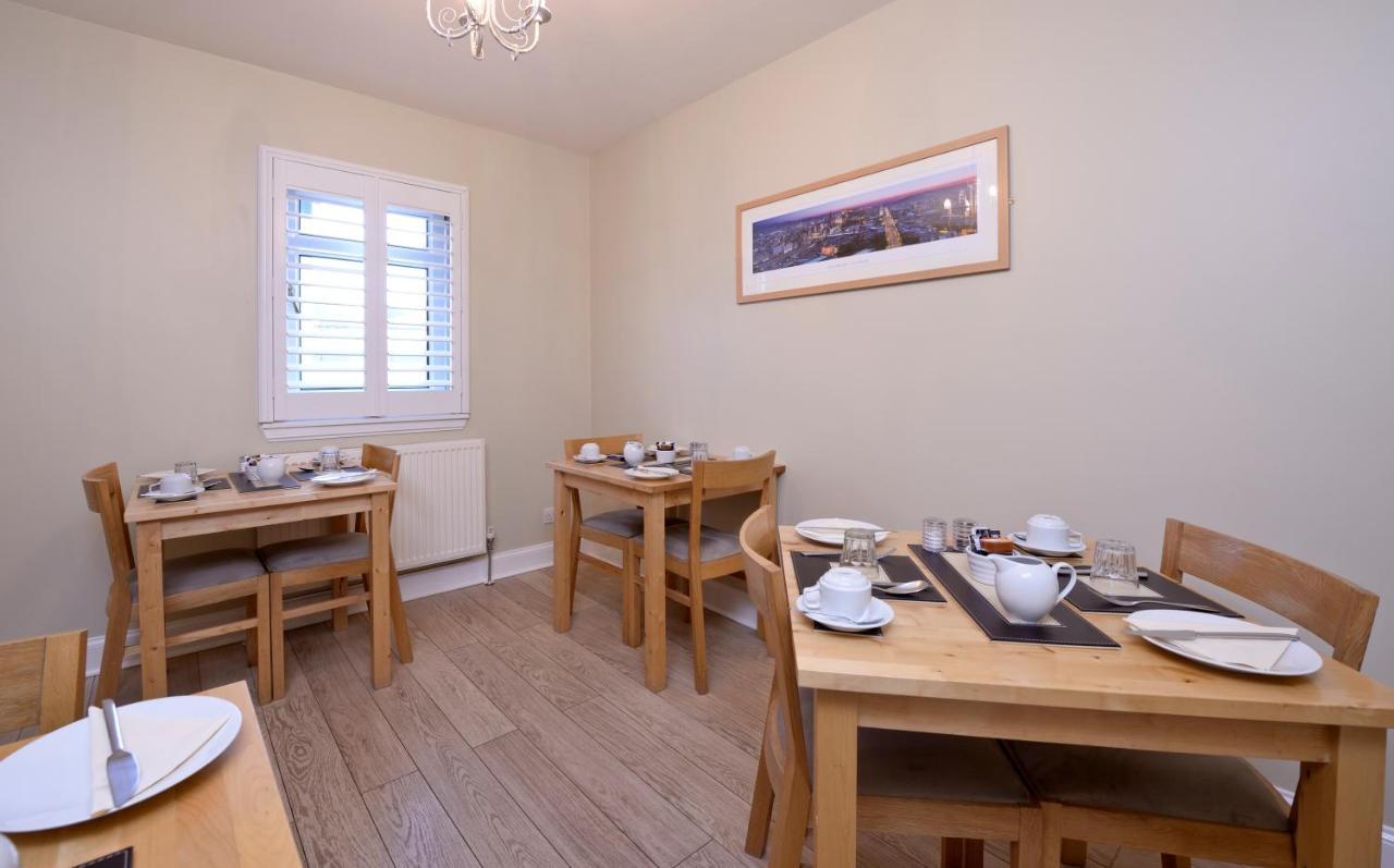 Alpha Guest House Edinburgh Bagian luar foto